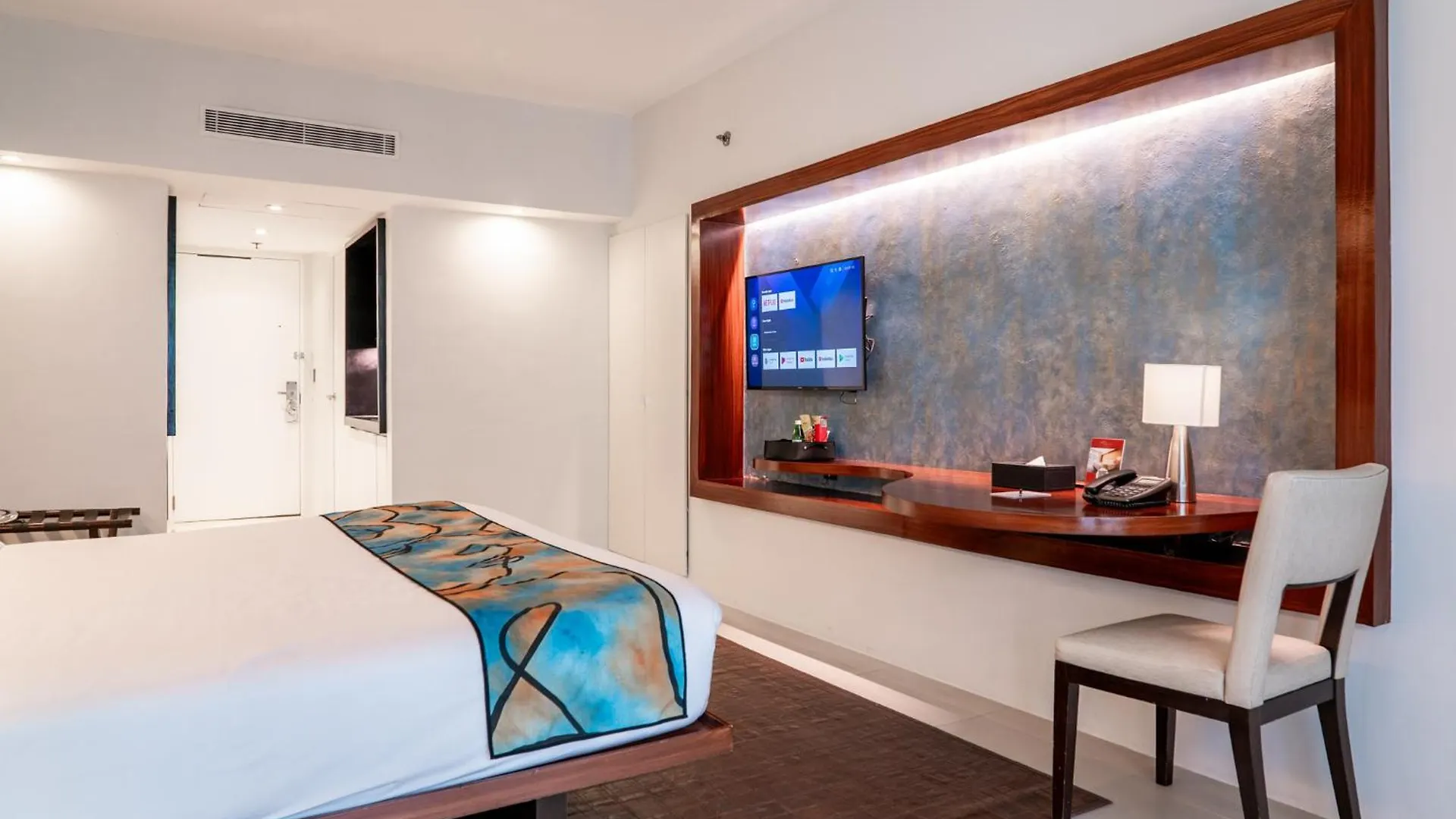 Hotel The Picasso Boutique Serviced Residences Managed By Hii Makati City