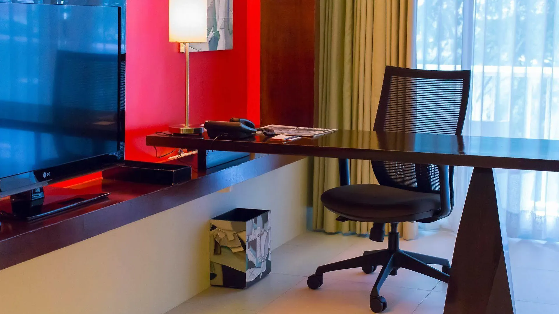 The Picasso Boutique Serviced Residences Managed By Hii Makati City Hotel